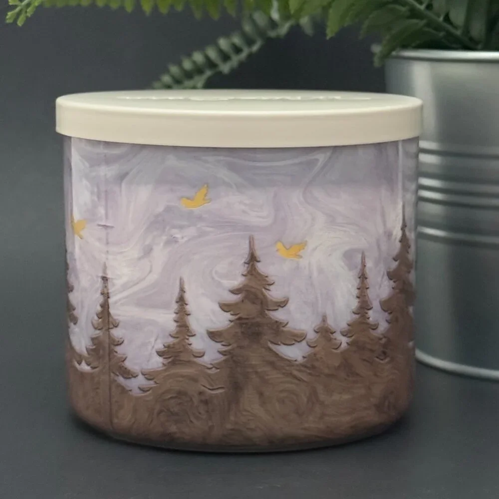 BBW Lavender Vanilla White Barn Bath & Body Works 3 Wick Candle - Picture 2 of 10